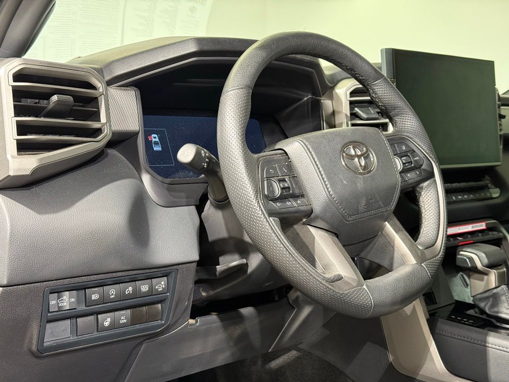 Thumbnail: 2025 Toyota Tundra - 15