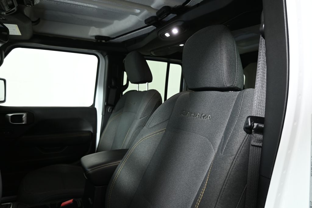 Thumbnail: 2024 Jeep Wrangler - 17