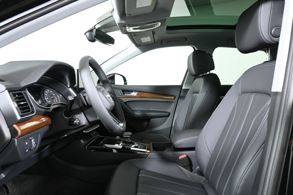 2024 Audi Q5 Premium 3