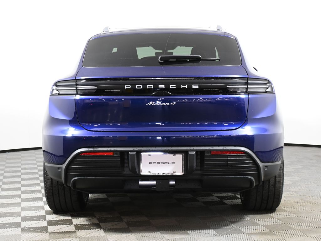Thumbnail: 2024 Porsche Macan - 6