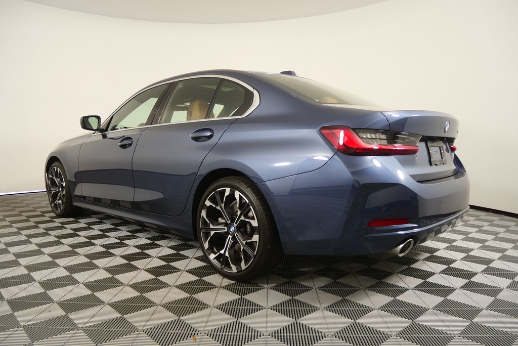 Thumbnail: 2025 BMW 3 Series - 5