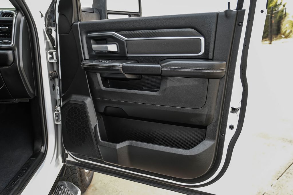 Used 2025 White Ram Big Horn image 43