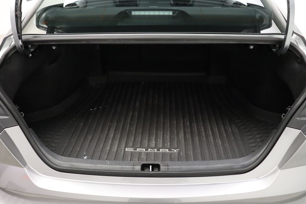 Thumbnail: 2025 Toyota Camry - 22