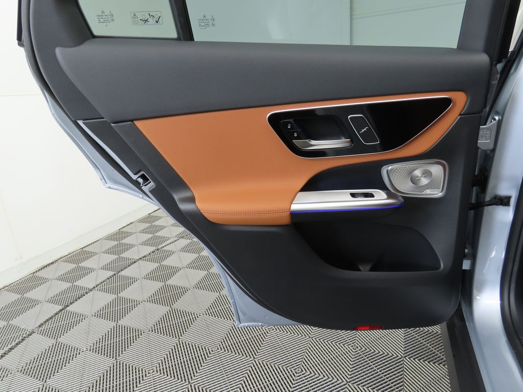 Thumbnail: 2026 Mercedes-Benz GLC - 28