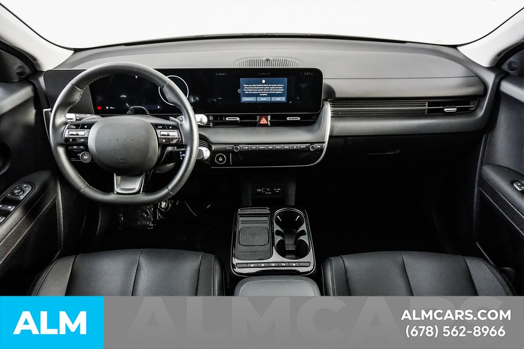 Used 2025 Gray Hyundai SEL image 25
