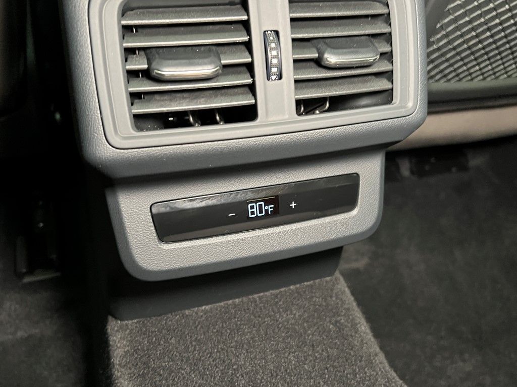 Thumbnail: 2025 Audi Q5 - 19