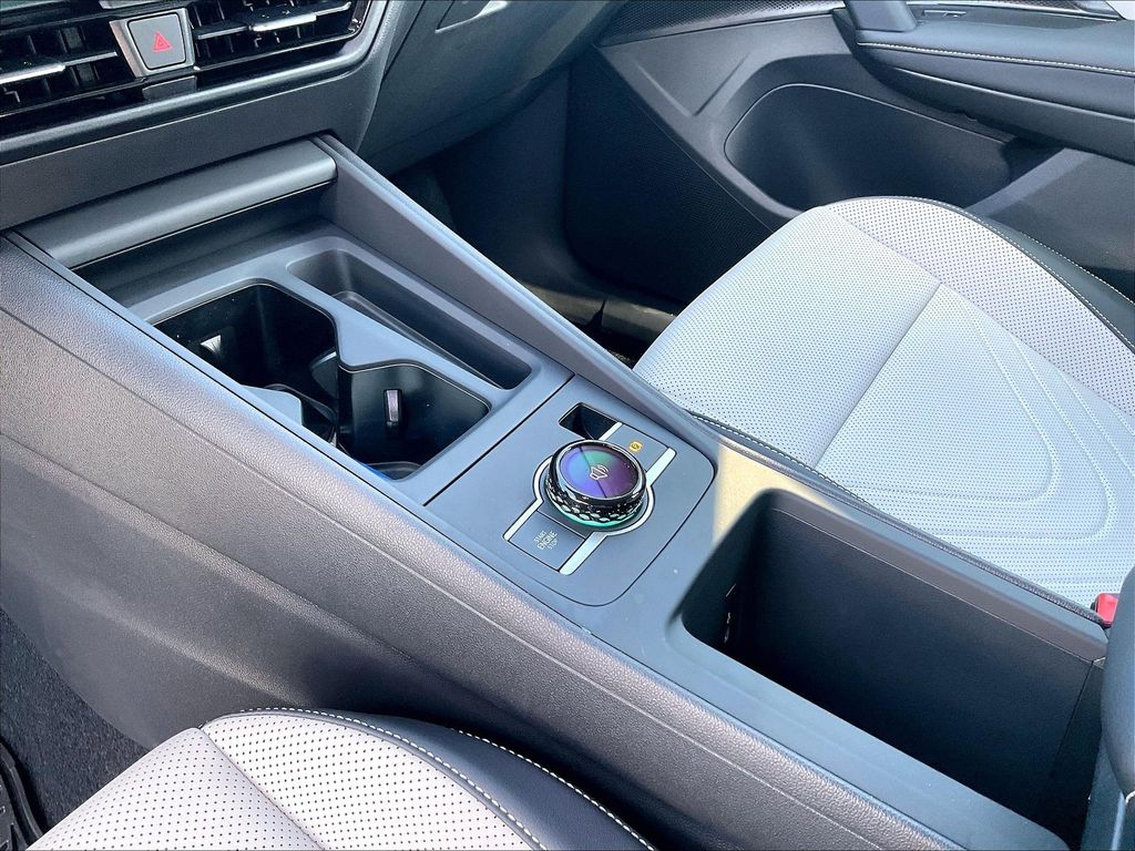 2026 Volkswagen Tiguan — photo 14