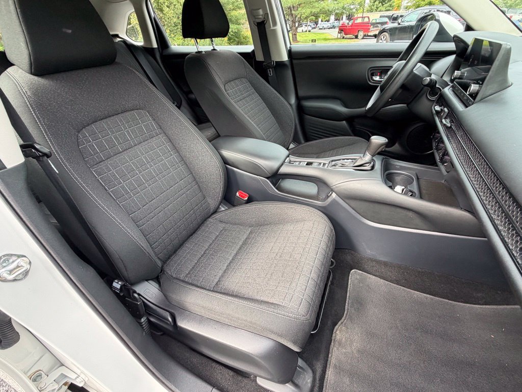 Used 2025 Honda HR-V SUV