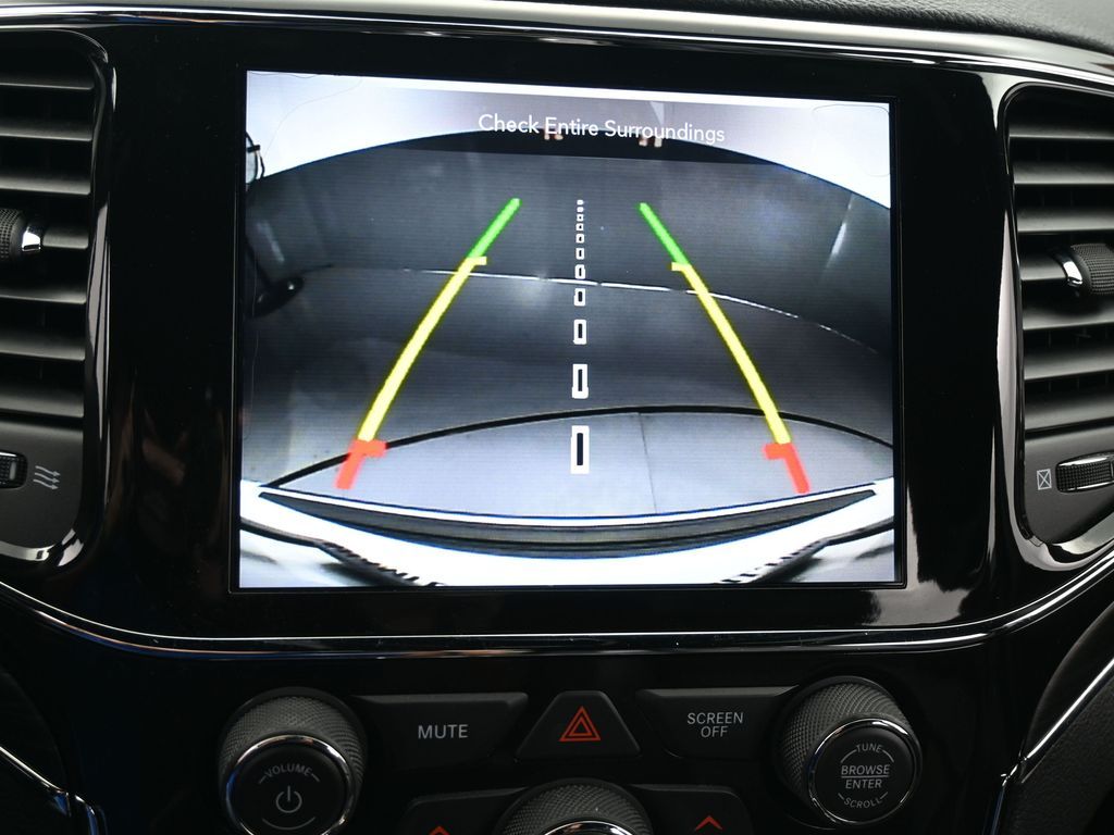 Used 2021 Bright White Clearcoat Jeep Limited image 21