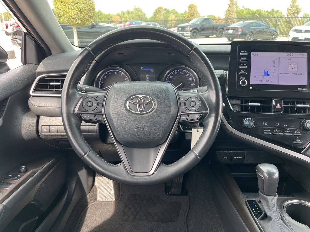 Thumbnail: 2021 Toyota Camry - 17