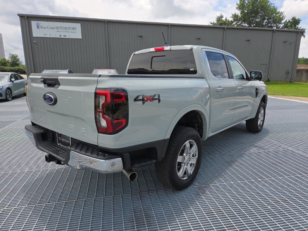 Used 2024 Green Ford Lariat image 5
