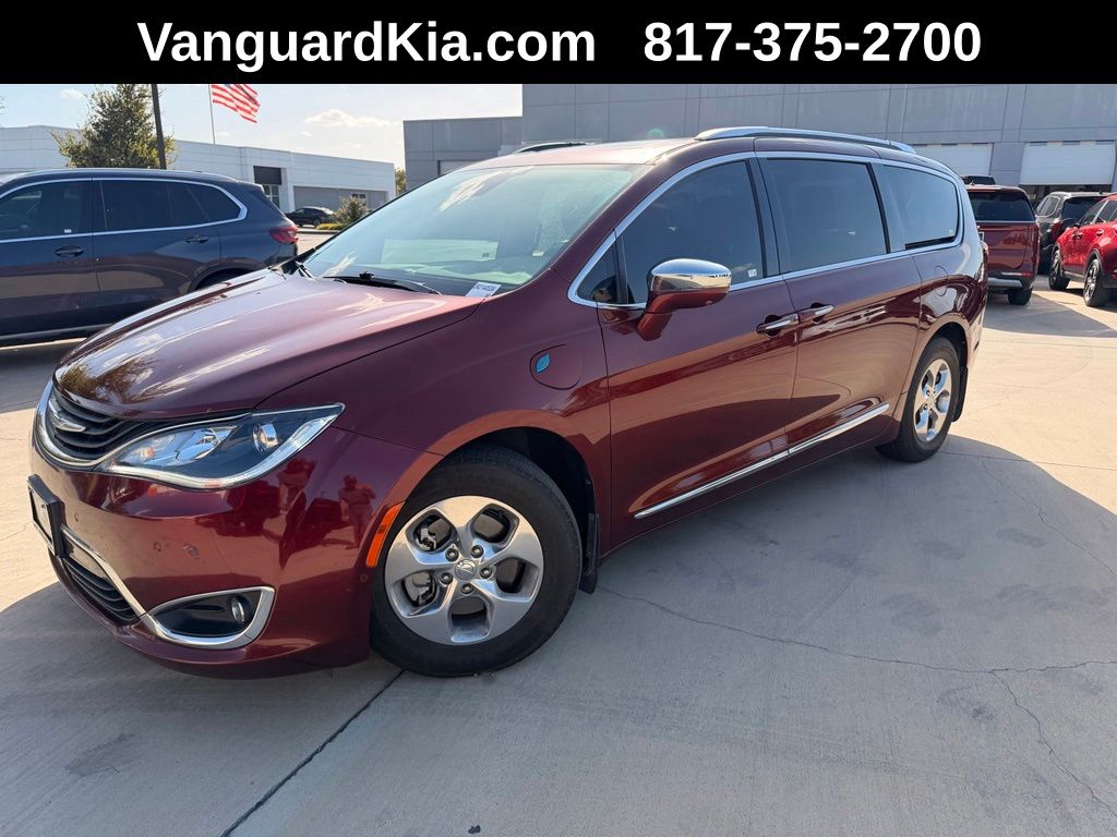 Velvet Red Pearlcoat 2018 Chrysler Pacifica Hybrid Minivan Front-Wheel Drive Continuously Variable Transmission