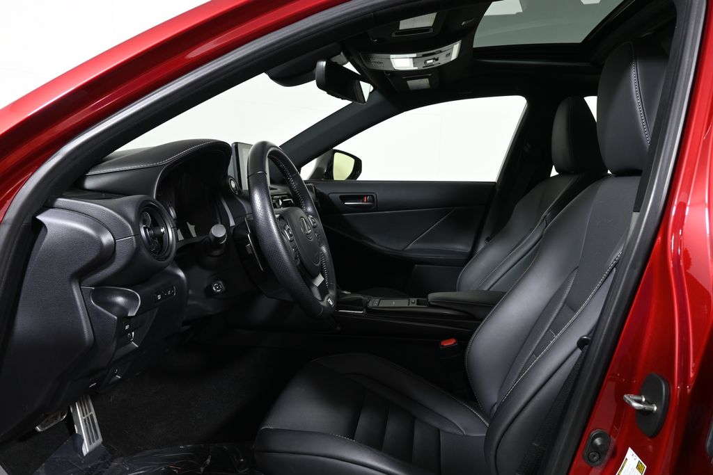 Thumbnail: 2023 Lexus IS - 3