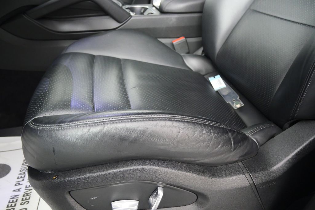 2019 Porsche Cayenne Base 9
