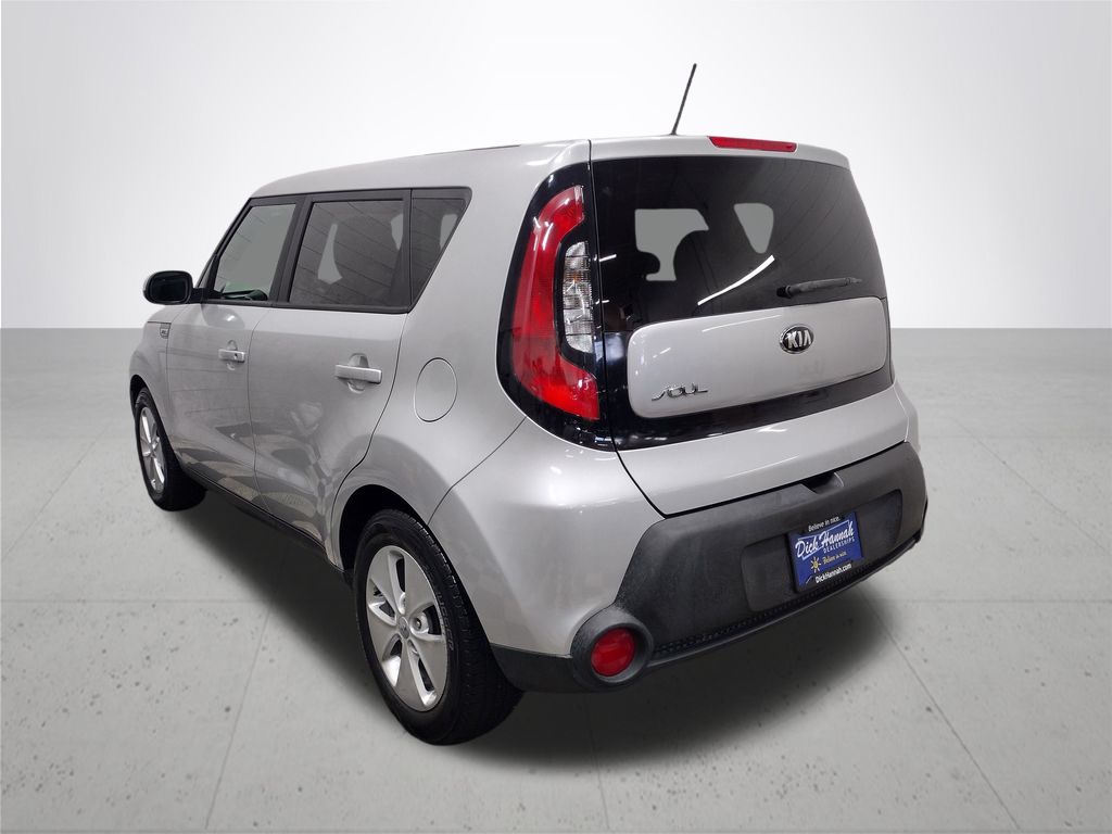 2016 Kia Soul Base