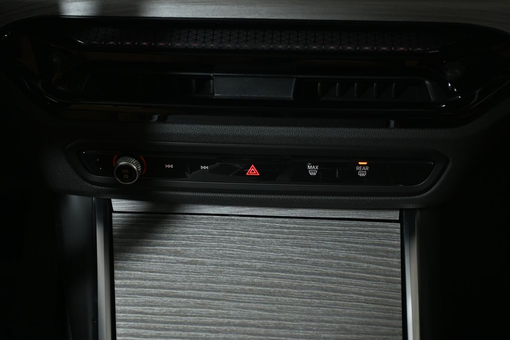 Thumbnail: 2026 BMW 2 Series - 24