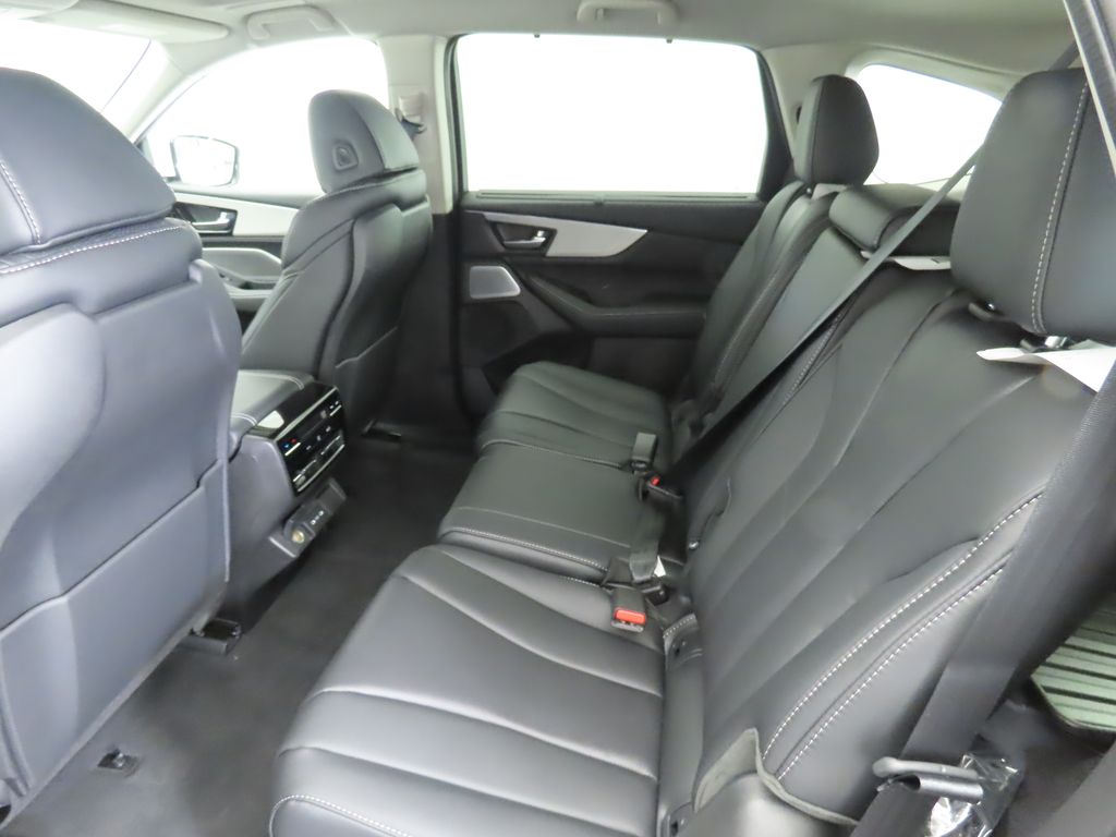 Thumbnail: 2026 Acura MDX - 21