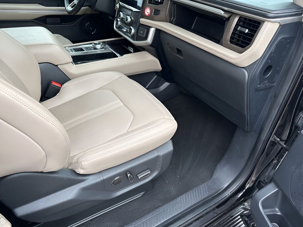 Used Car 2024 Ford Expedition Max  Limited For Sale Under $50,000 In Austin, Texas