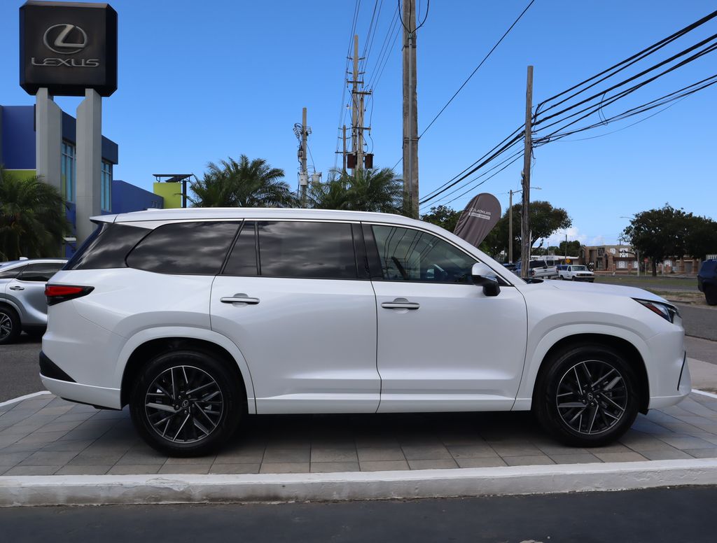 Thumbnail: 2026 Lexus TX - 4