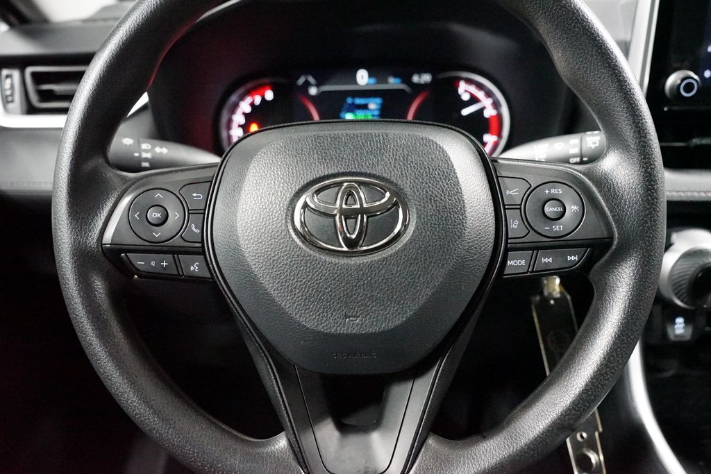 Thumbnail: 2024 Toyota RAV4 - 12