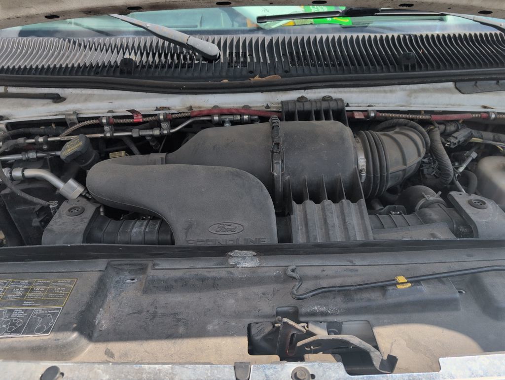Used 2015 White Ford Base image 36