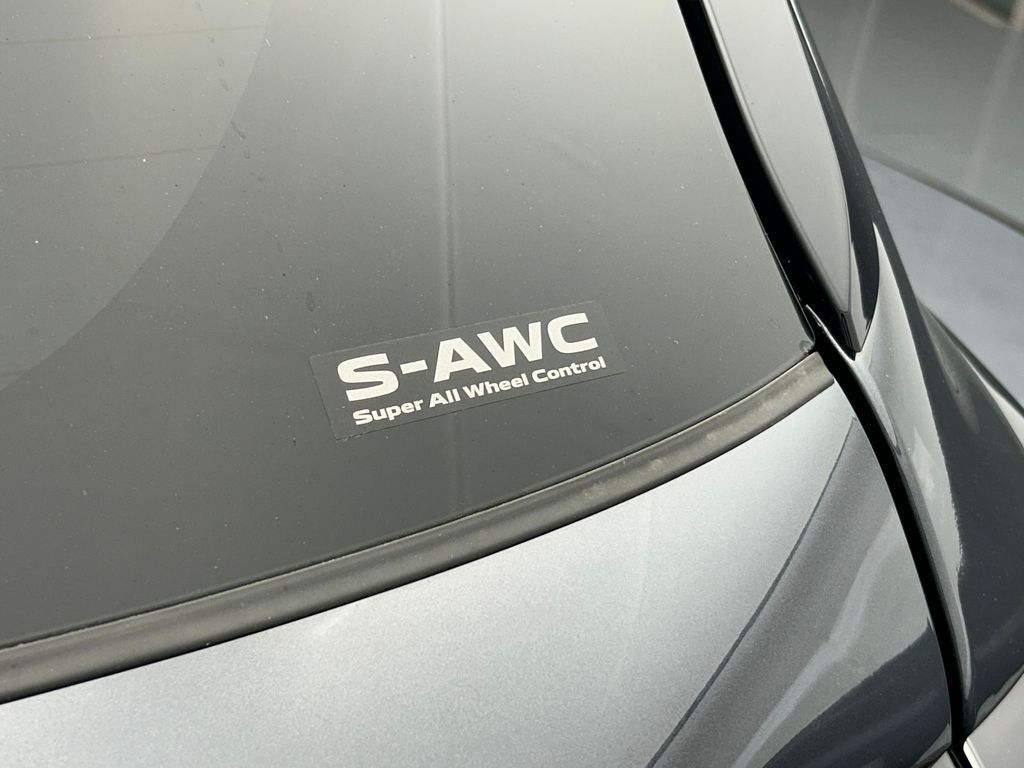 New 2026 Graphite Gray Mitsubishi SE image 49