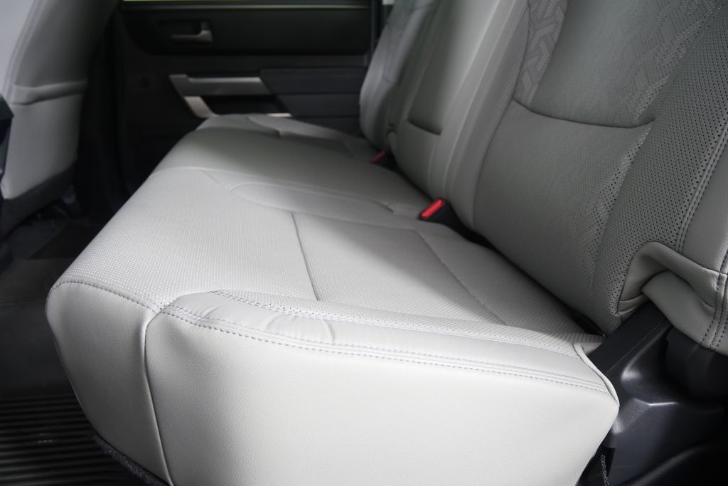 Thumbnail: 2024 Toyota Tundra - 15