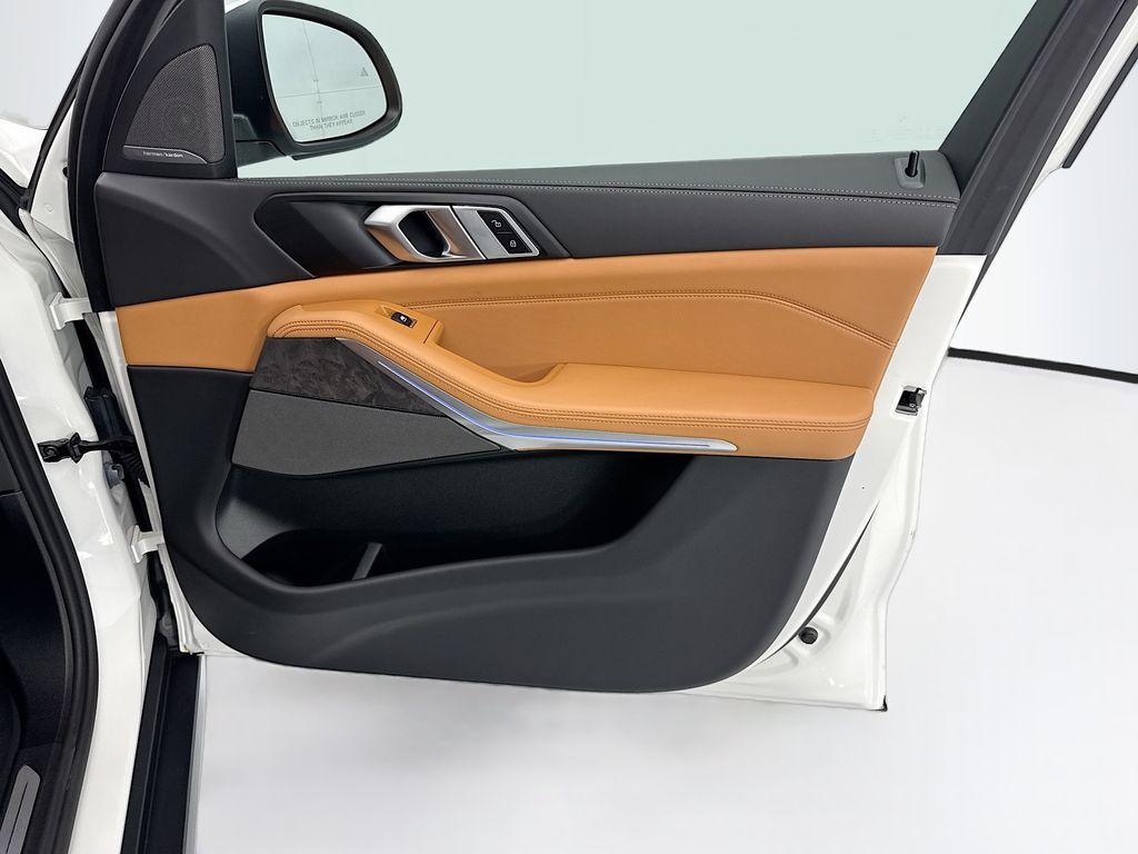 Thumbnail: 2026 BMW X5 - 24