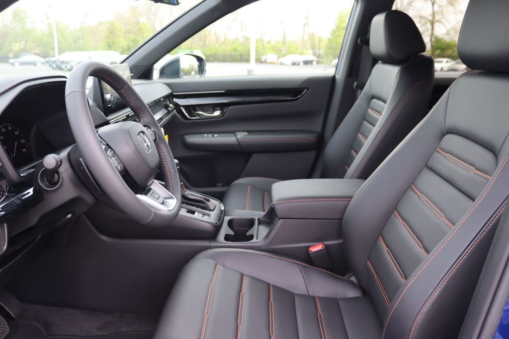 2025 Honda CR-V Sport Touring 30