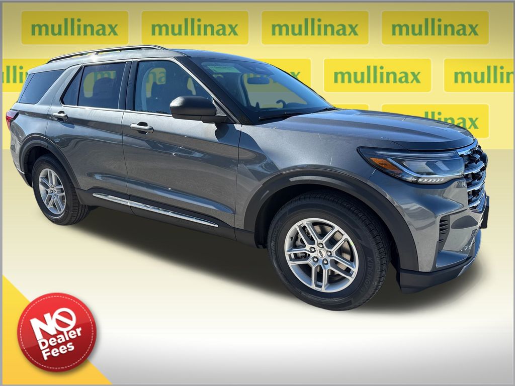2025 Ford Explorer Active's photo