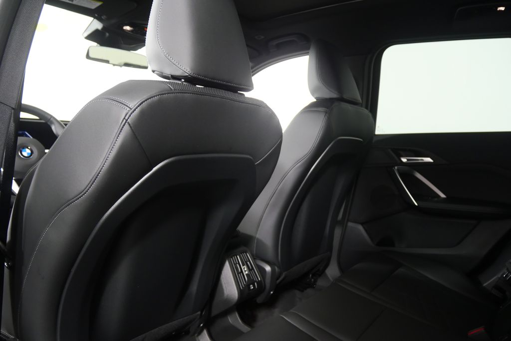 Thumbnail: 2026 BMW X1 - 16