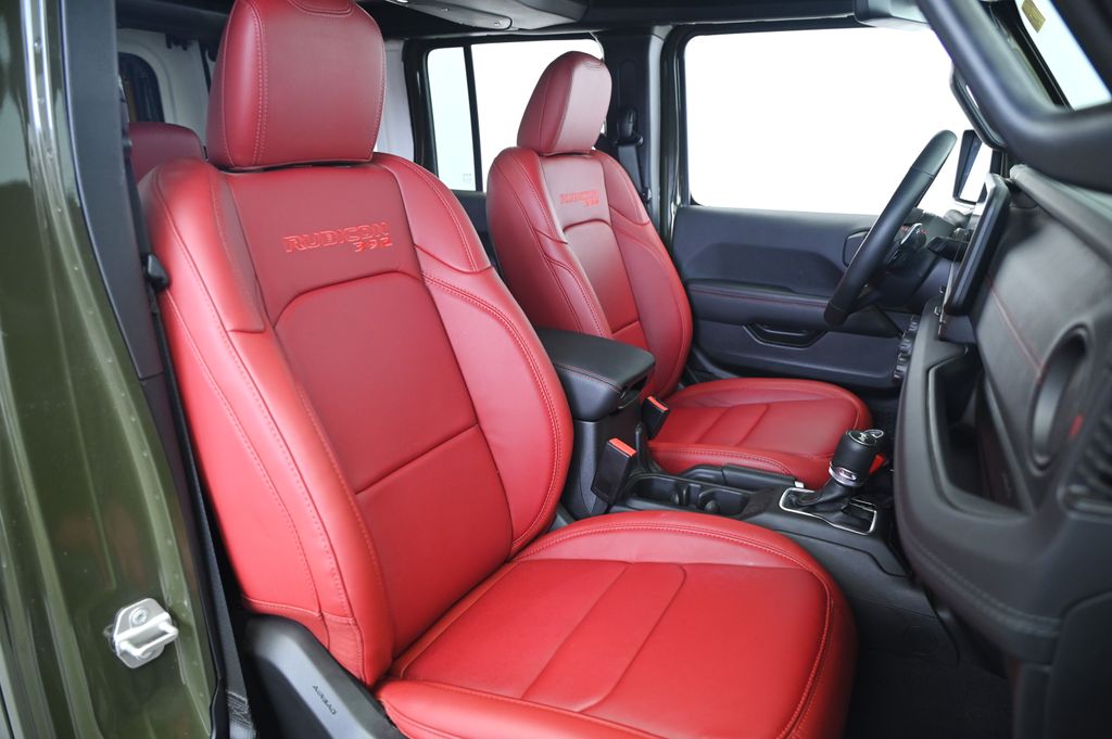 Thumbnail: 2024 Jeep Wrangler - 23