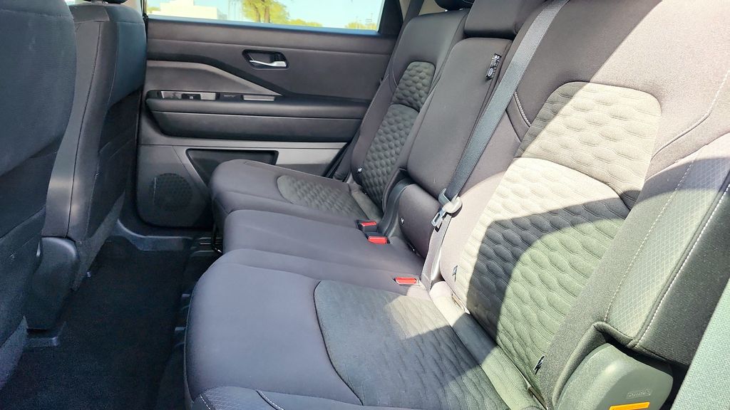 2022 Nissan Pathfinder