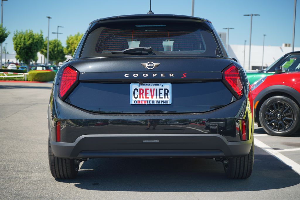 Thumbnail: 2026 MINI Cooper - 4