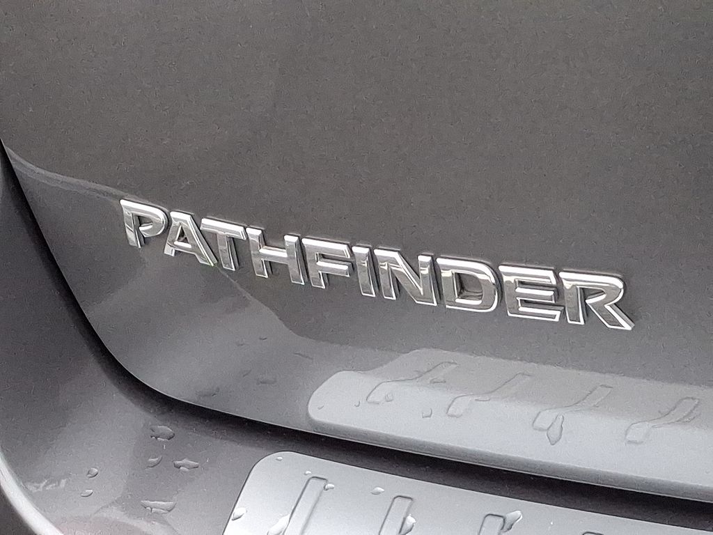 Thumbnail: 2020 Nissan Pathfinder - 30