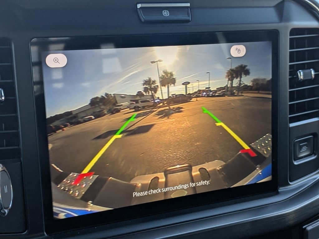 2025 Ford F-550 Chassis LARIAT