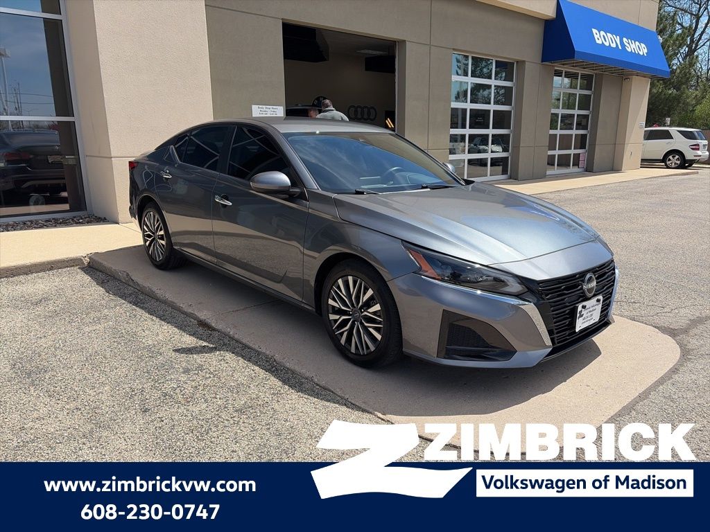 2023 Nissan Altima