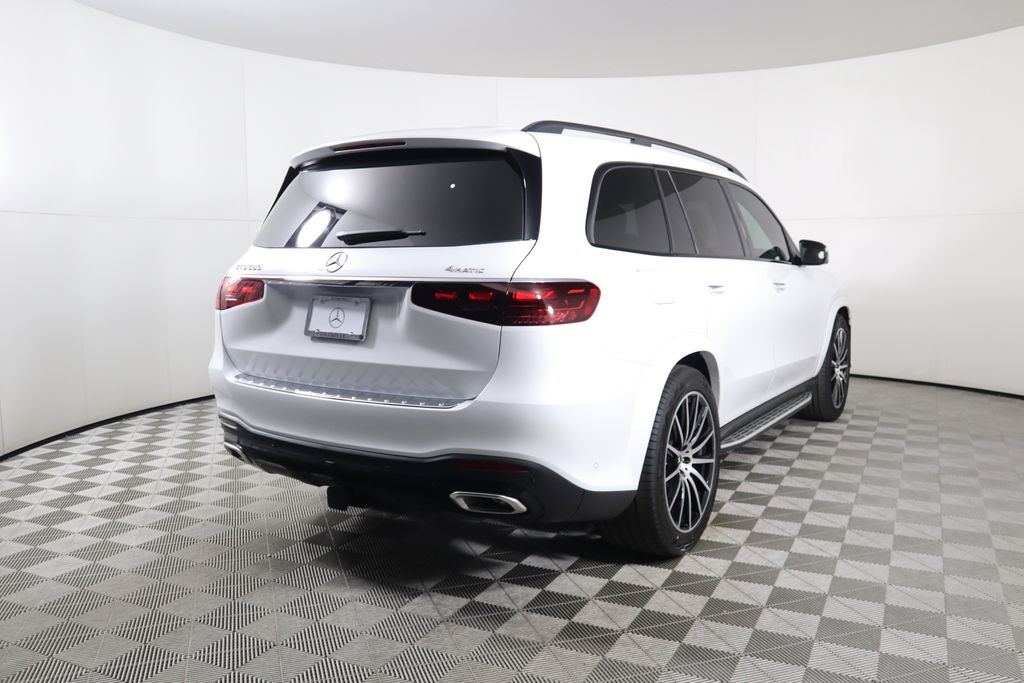 2025 Mercedes-Benz GLS 580 5
