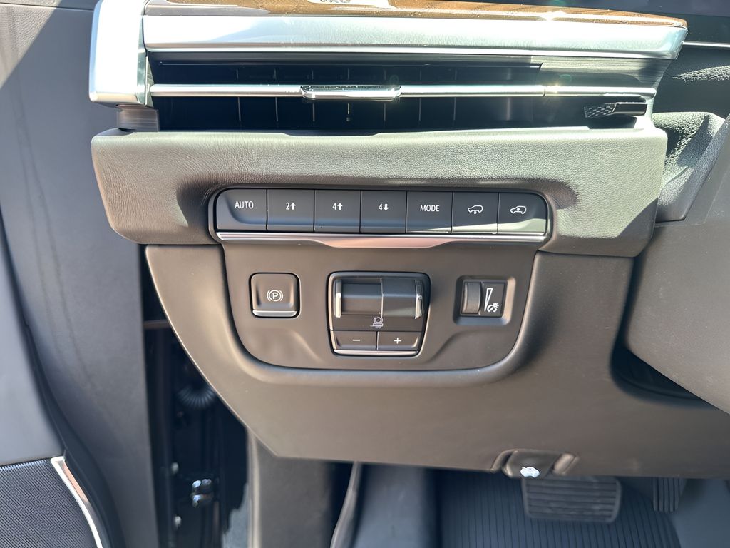 New Car 2025 Cadillac Escalade  Premium Luxury Platinum For Sale In Austin, Texas