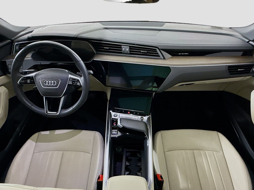 Thumbnail: 2024 Audi Q8 e-tron - 13