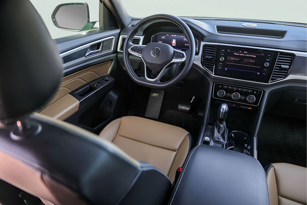 Used Car 2023 Volkswagen Atlas Cross Sport  2.0t Se W/technology For Sale Under $30,000 In Austin, Texas