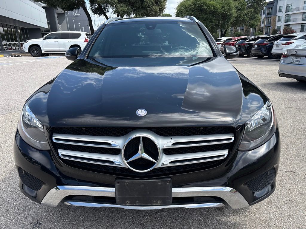 Thumbnail: 2017 Mercedes-Benz GLC - 8