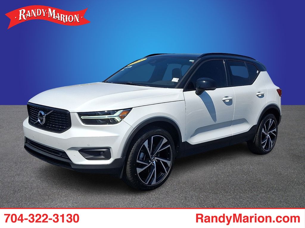 2021 Volvo XC40 T5 R-Design AWD