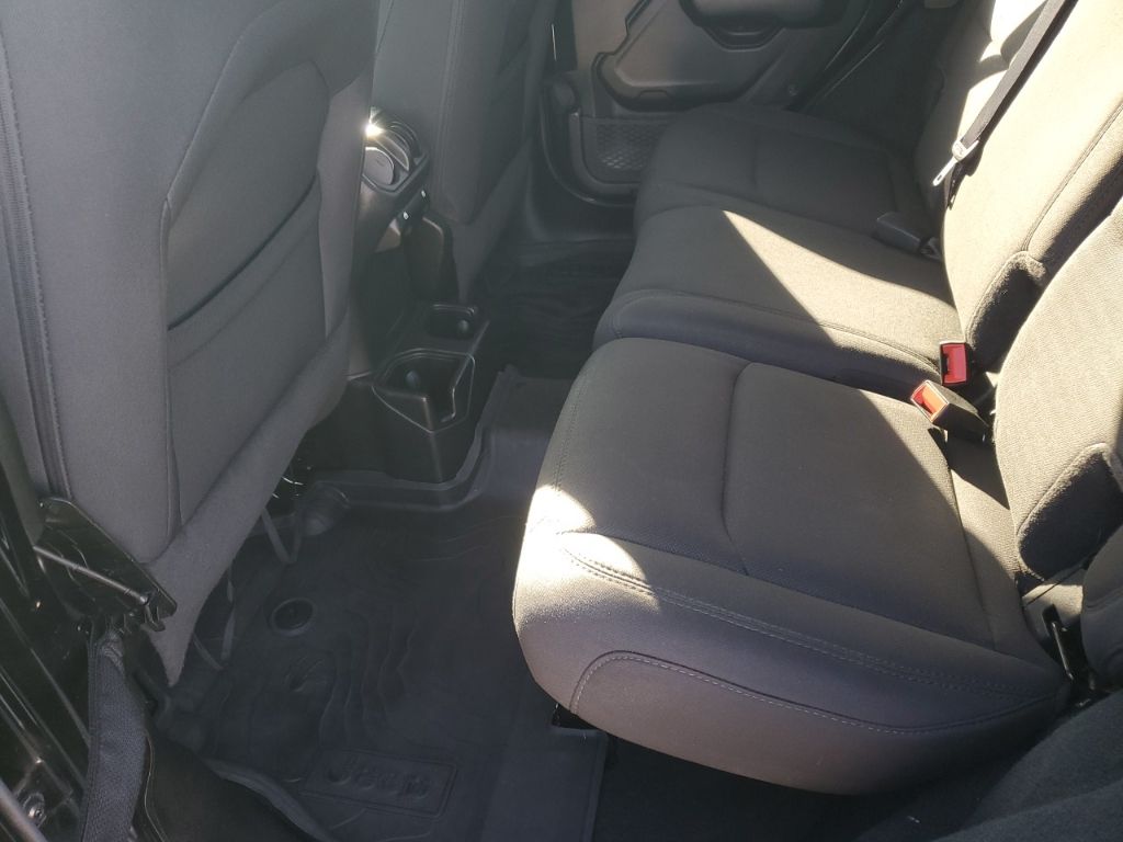 Used Car 2022 Jeep Wrangler  Unlimited Willys For Sale Under $30,000 In Austin, Texas