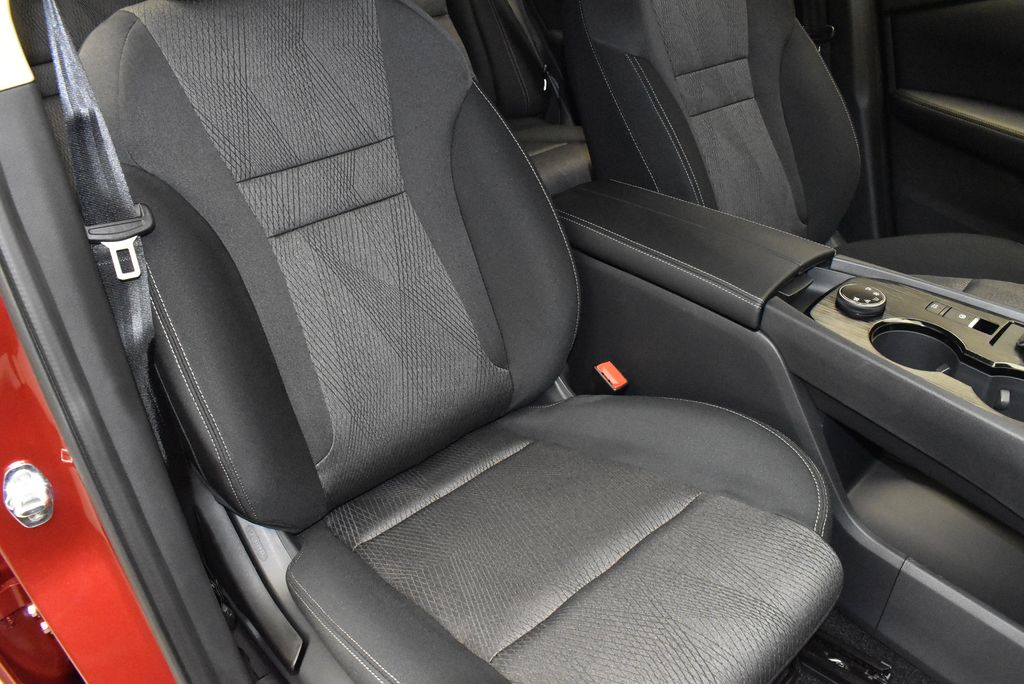 Thumbnail: 2026 Nissan Rogue - 24