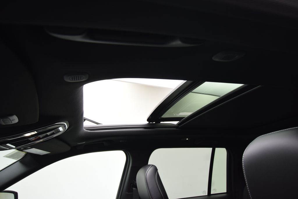 new 2026 Jeep Grand Cherokee car, priced at $45,429