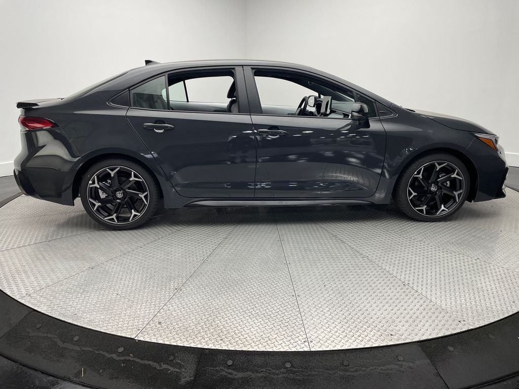 Thumbnail: 2025 Toyota Corolla - 4