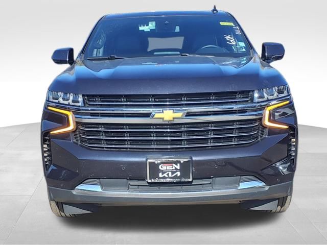 2023 Chevrolet Suburban LT 2