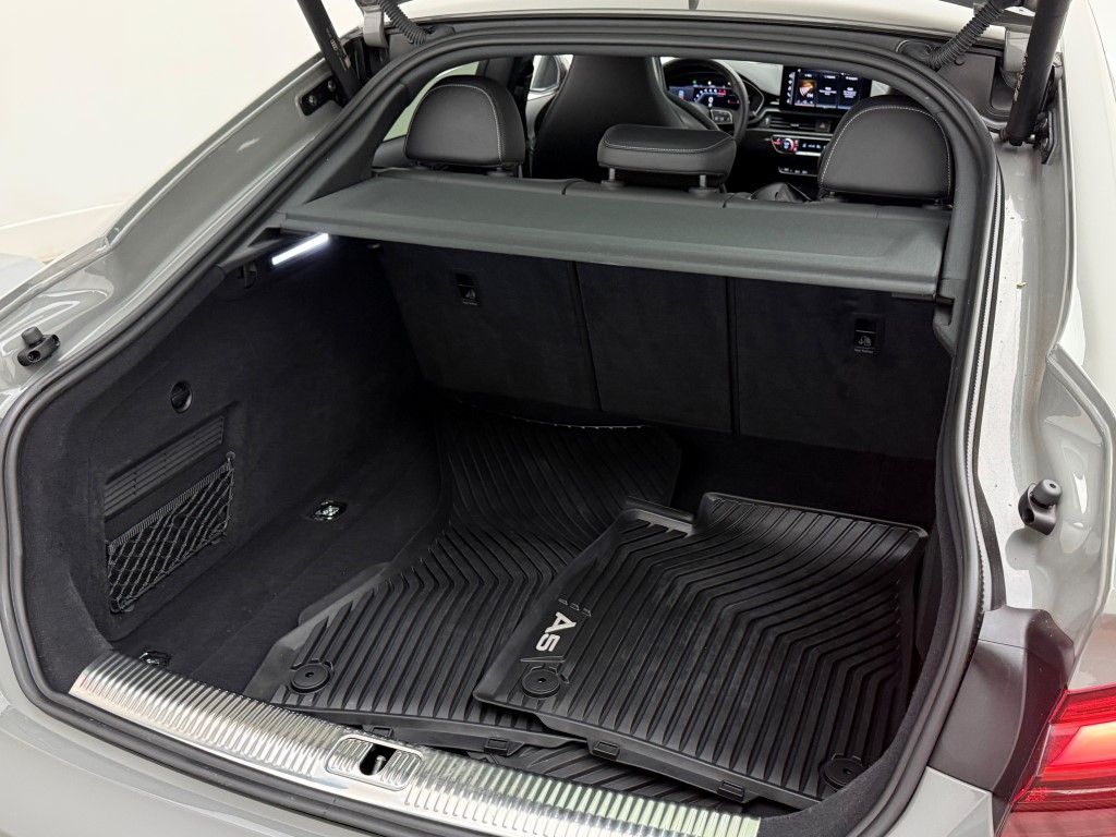 Thumbnail: 2022 Audi S5 - 25