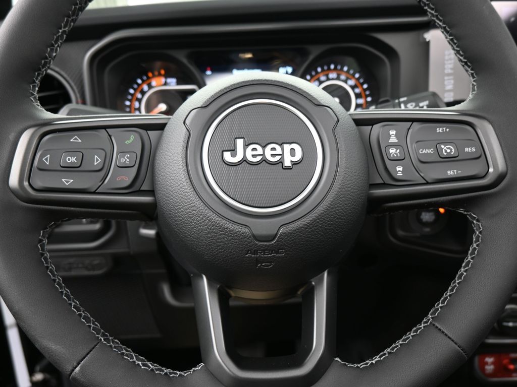 New 2026 Black Clearcoat Jeep Rubicon X image 24